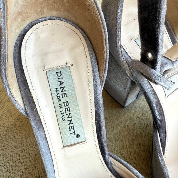Diane Bennet Velvet Block Heel Ankle Strap Pumps Taupe 3.5" Made in Italy 38 - Picture 2 of 9